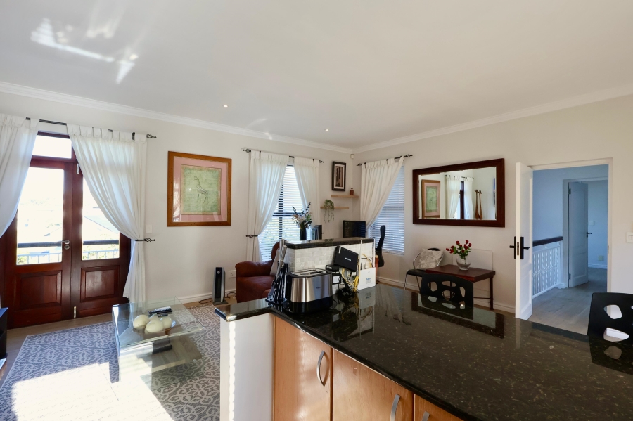 To Let 1 Bedroom Property for Rent in Kanonberg Western Cape